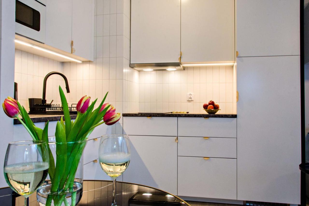 Cherub Apartment Вроцлав Екстериор снимка
