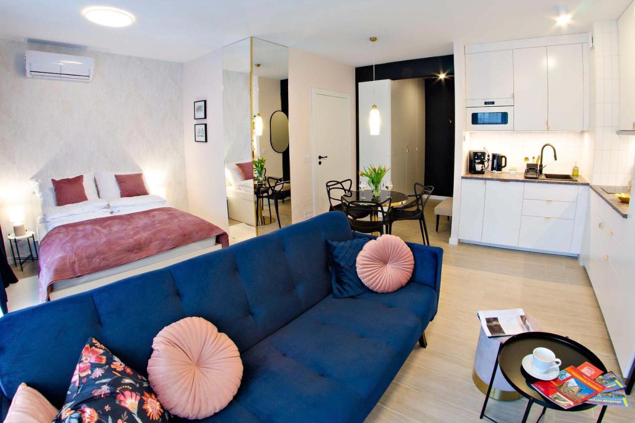 Cherub Apartment Вроцлав Екстериор снимка